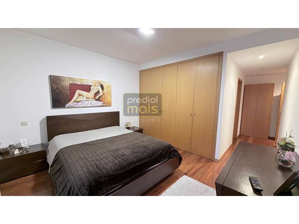 APARTAMENTO T3 C/ NOVO - Junto ao Centro - Zona Privilegiada-9