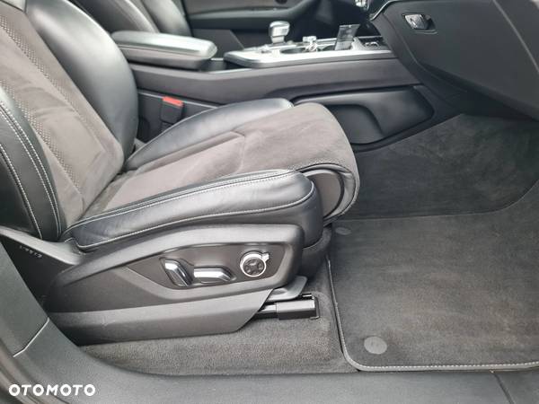 Audi SQ7 4.0 TDI Quattro Tiptronic - 24