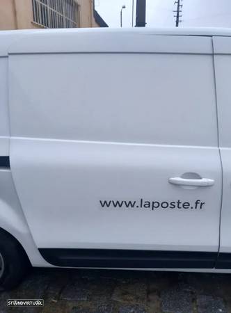 Porta Lateral Renault Kangoo 2023 - 1