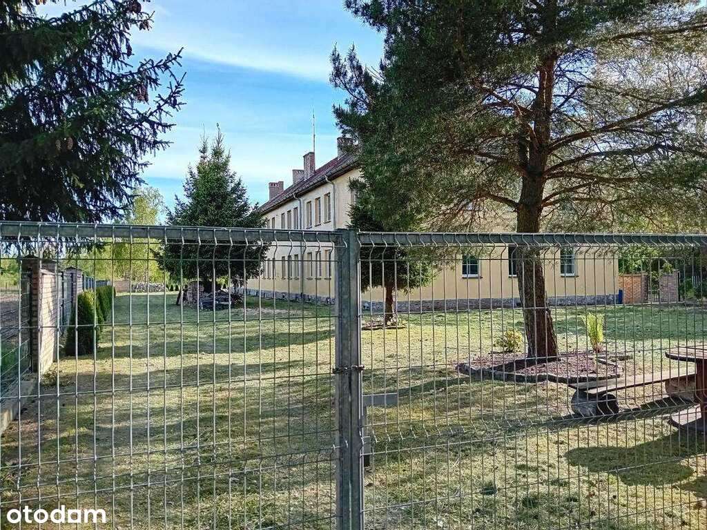 Duży budynek na sprzedaż. Idealny pod inwestycje.-7