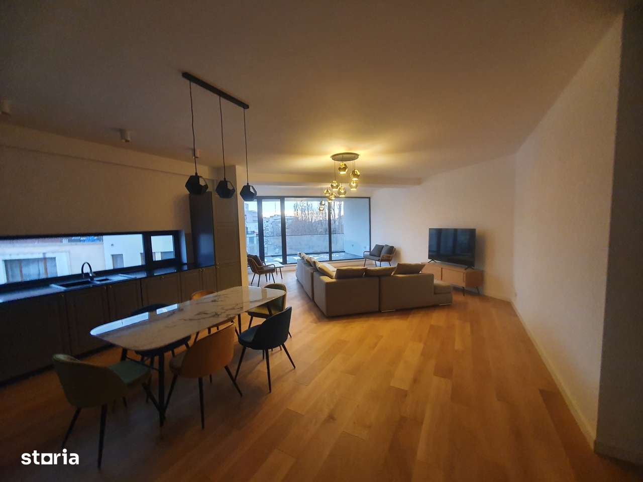 Inchiriere penthouse 4 camere ***LUX - Imagine principală: 2/14