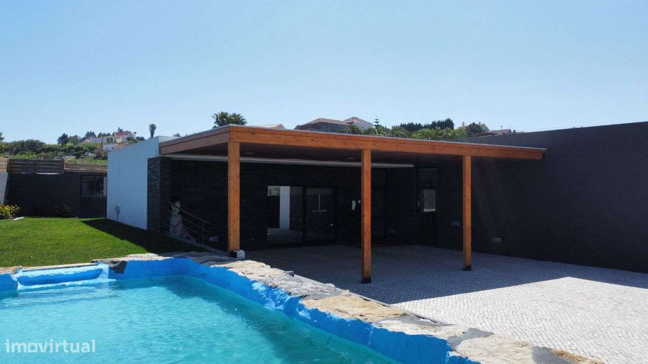 Magnífica Moradia V3 térrea com Piscina - Sobral Lourinhã-5