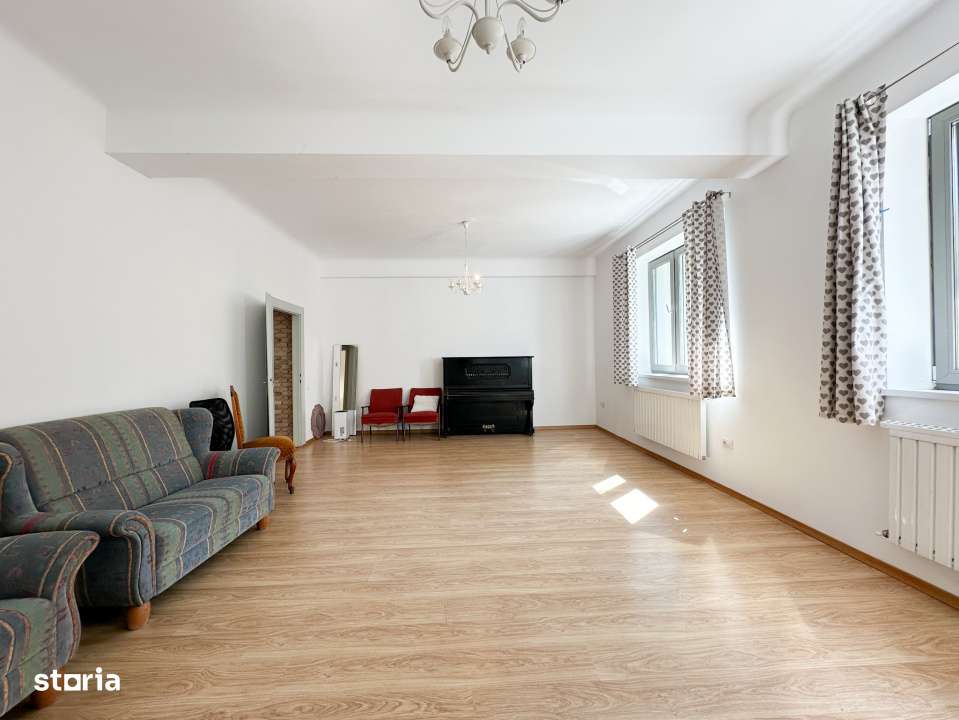 Apartamet 4 camere, langa Parcul Central, 160 m2 utili, singur pe nive - Imagine principală: 4/13