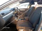 Dezmembrez Volkswagen Passat B7 VW Passat B7 2.0 TDI Gri deschis - 5