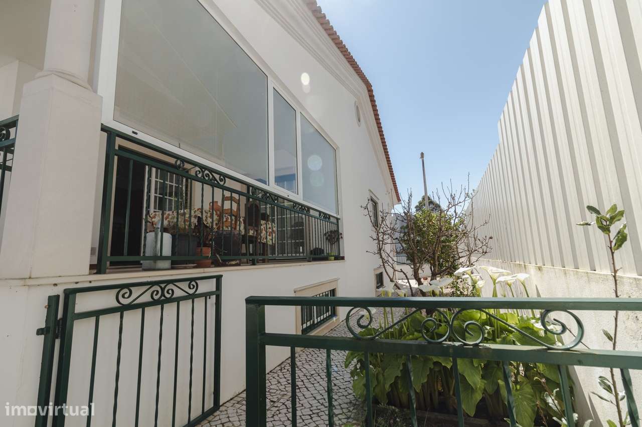 Moradia Isolada T4 / Casal de Matos / Leiria-45