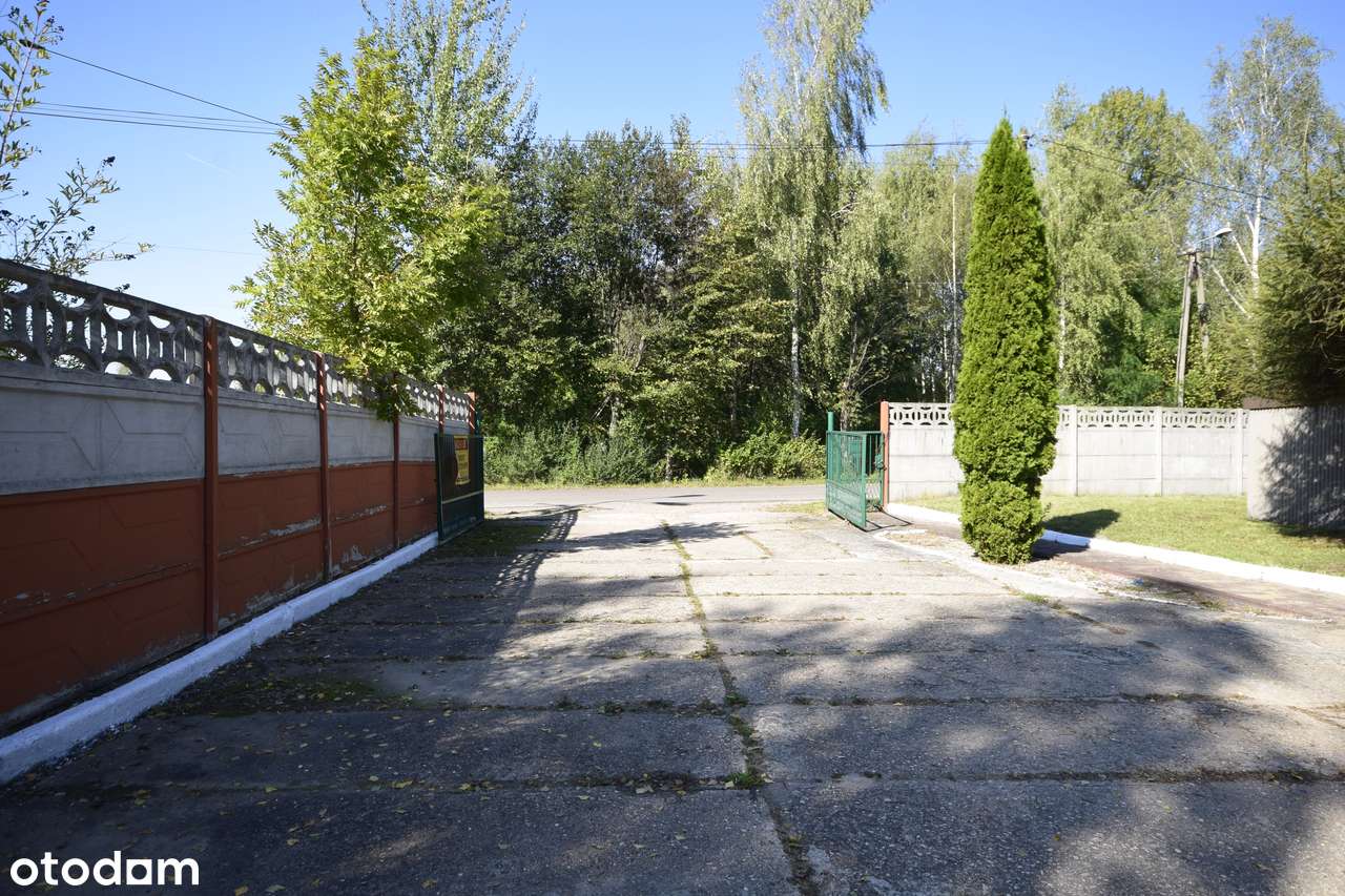 Miejsce dla Twojego biznesu – duży plac, garaże, gotowy obiekt - Pełny obrazek: 3/13