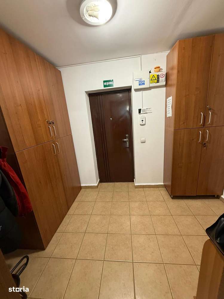 Apartament cu 3 camere in zona Universitatii pretabil si pentru birou - Imagine principală: 2/7