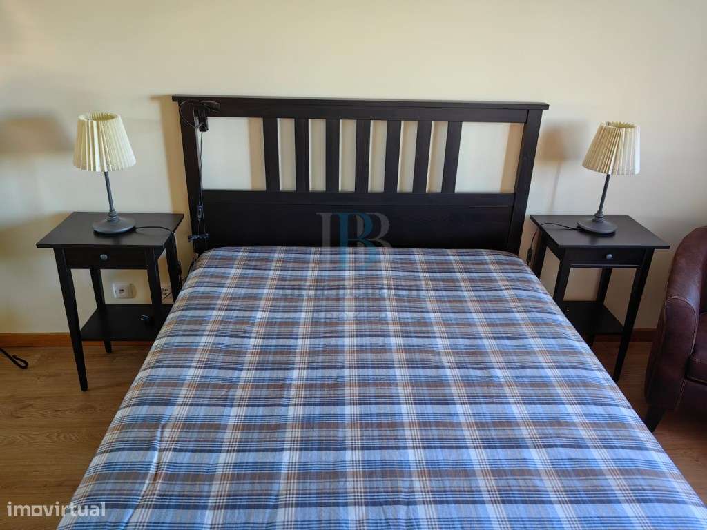 Excelente e luminoso T1 Costa da Caparica-4