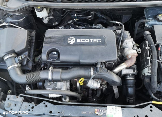 Electromotor Opel Astra J motor 1.7 DTJ an 2011 - 1