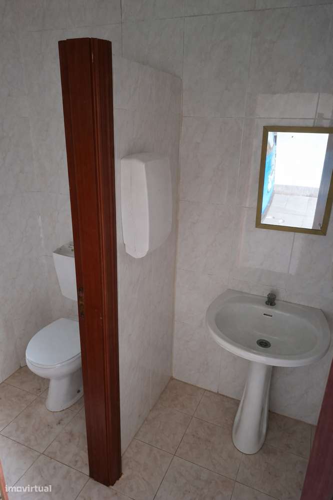 Armazém pronto a usar com 123m² em Ovar - Grande imagem: 3/5