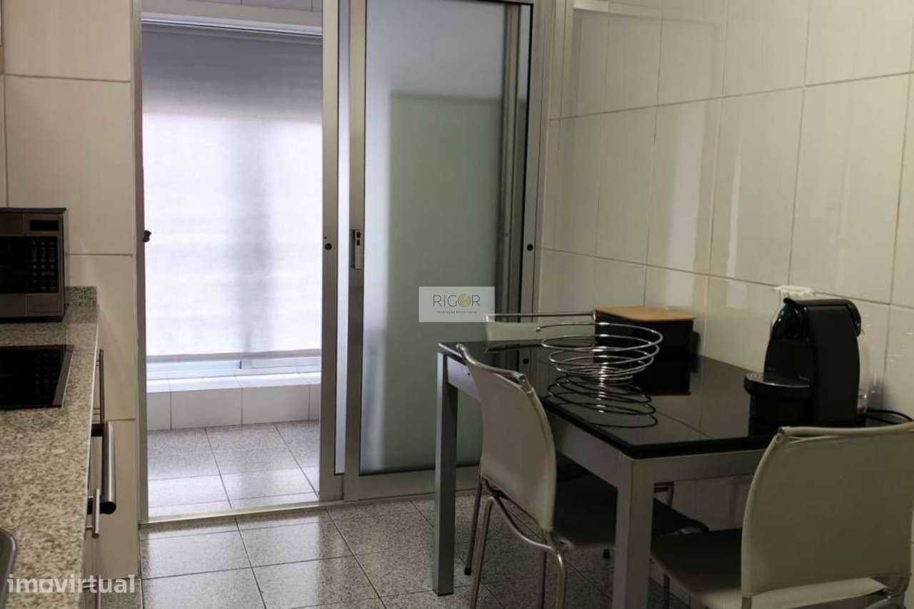 T3 junto ao Metro, a 980mts da praia de Matosinhos-5