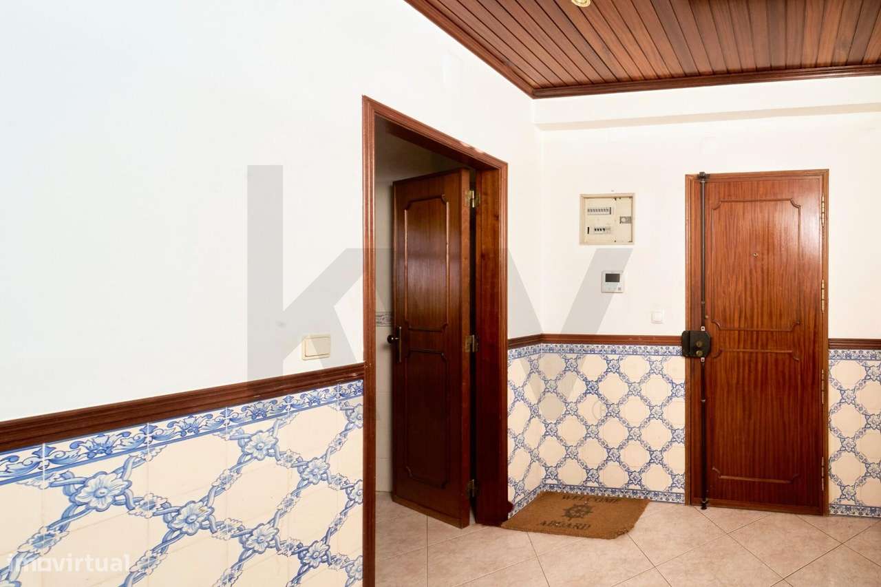 Penthouse Duplex T5 com Vista Desafogada e Excelente Potencial na Quin-22