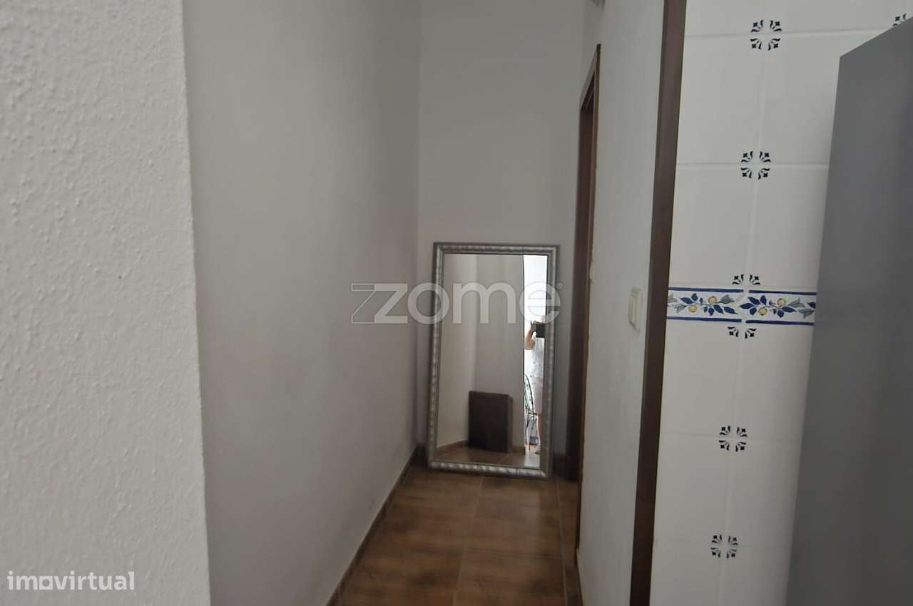 Moradia T2+1 com garagem e jardim | Vila Verde, Alijó-12