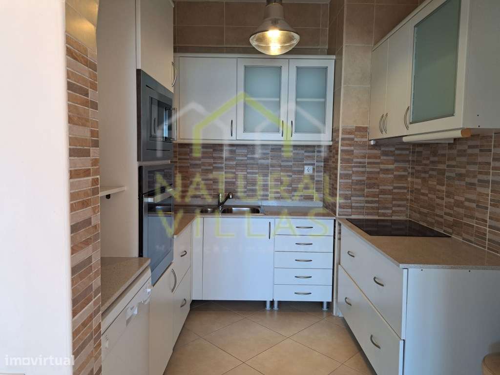 Apartamento T2 Frente Mar em Quarteira - Grande imagem: 5/15