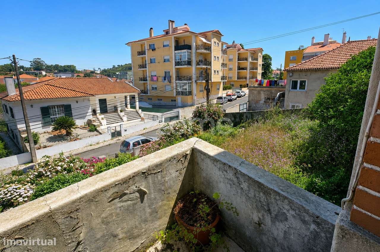 MORADIA T4 PARA REABILITAÇÃO COM LOTE DE 600 M² NA MALVEIRA-5