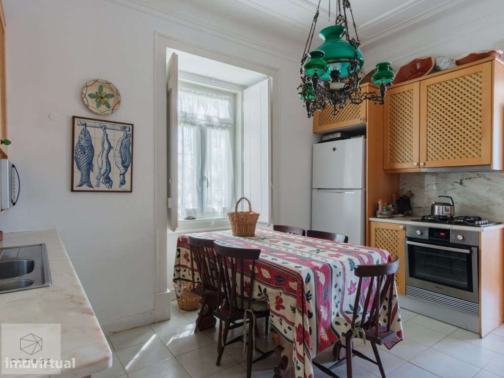 Moradia T8 com vista para Barragem do Maranhão-11