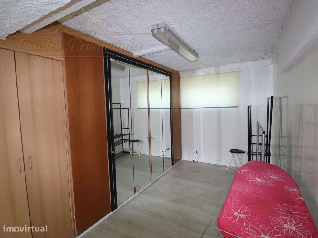 Moradia T3 em lote de 2800m2-23