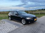 BMW Seria 3 316i - 1