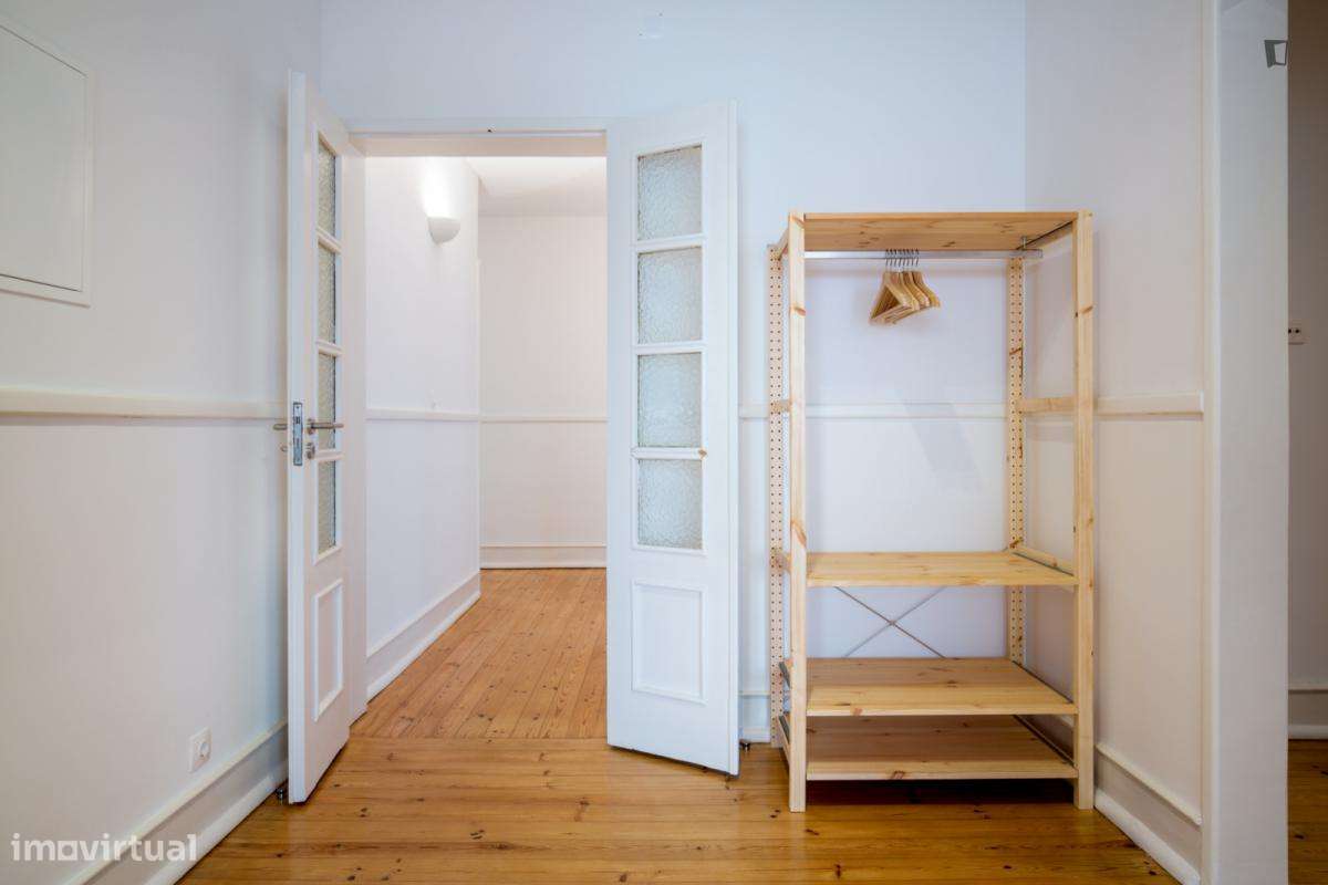 Apartamento com 4 quartos - localizado em Alameda Lisbon - Grande imagem: 2/10