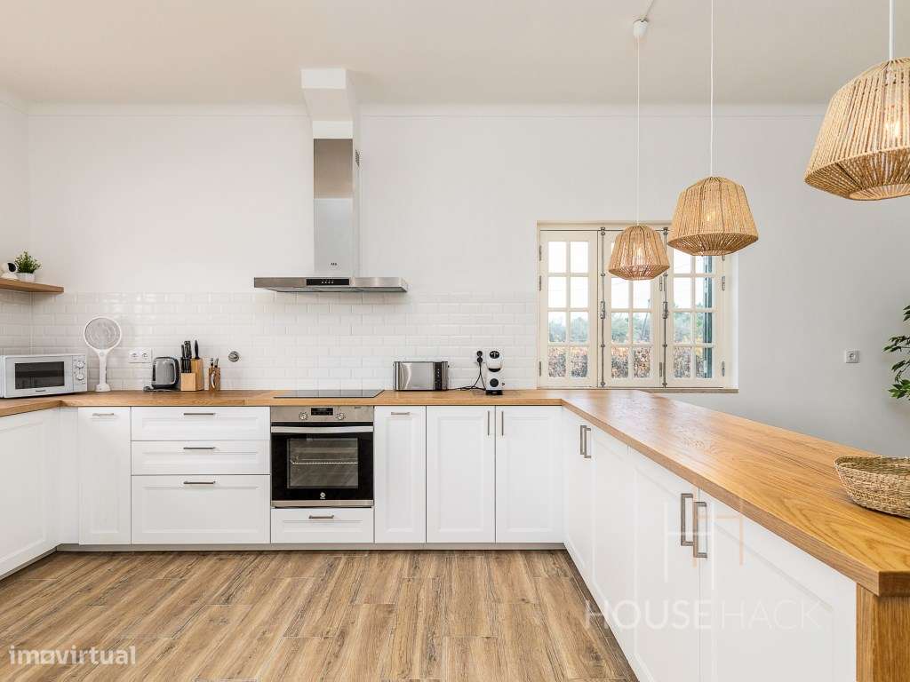 Moradia com piscina junto à Barragem de Castelo de Bode-16