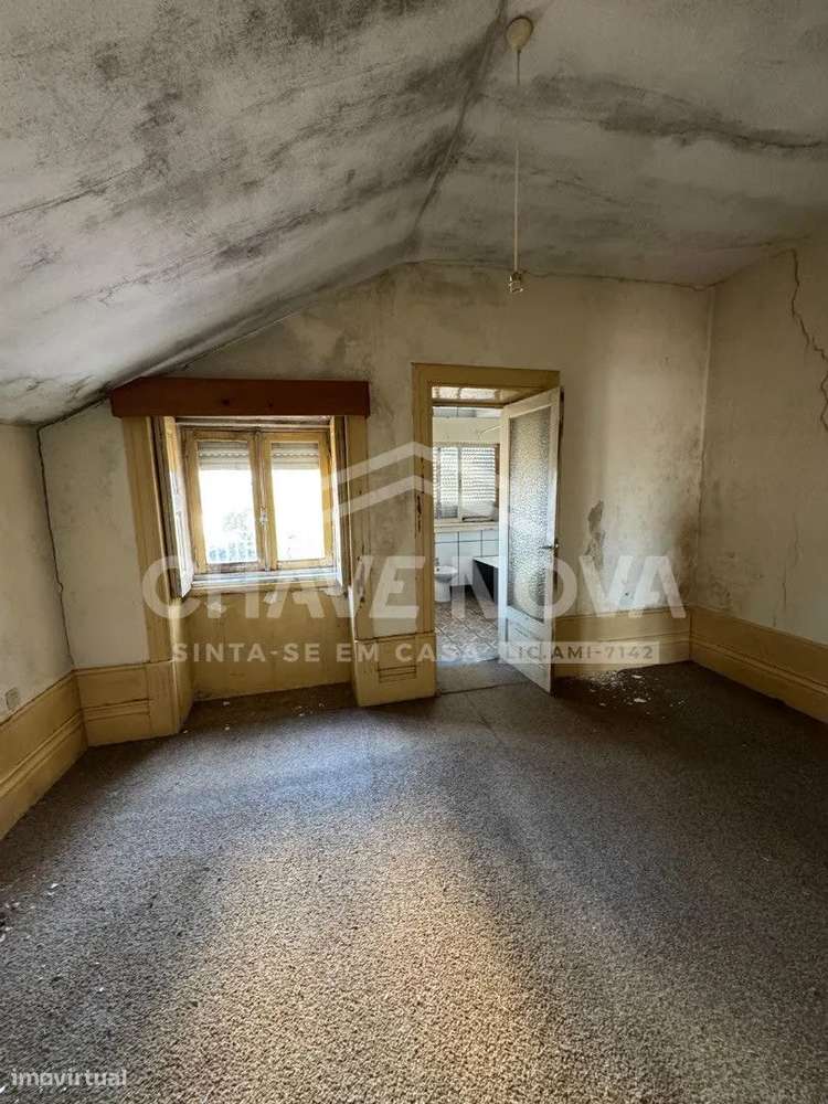 Moradia para Recuperar |Oportunidade de Investimento-Vila Nova de Gaia - Grande imagem: 5/18