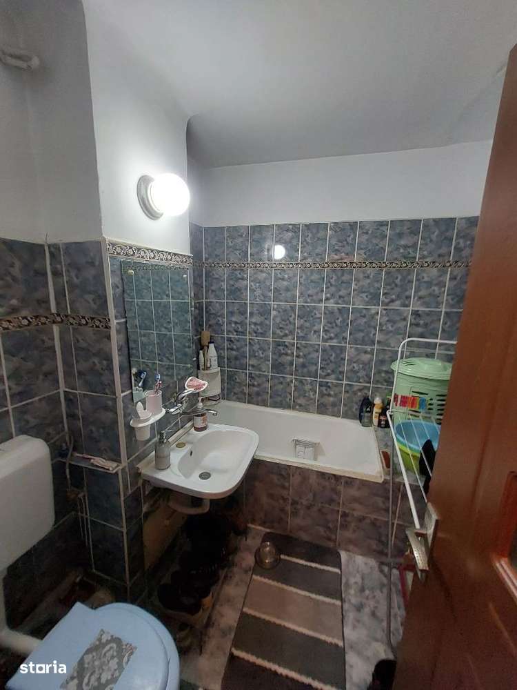 Vânzare apartament 2 camere - zona Malu Rosu (Simache)-9