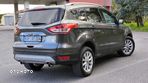 Ford Kuga 2.0 TDCi 4x2 Titanium - 18