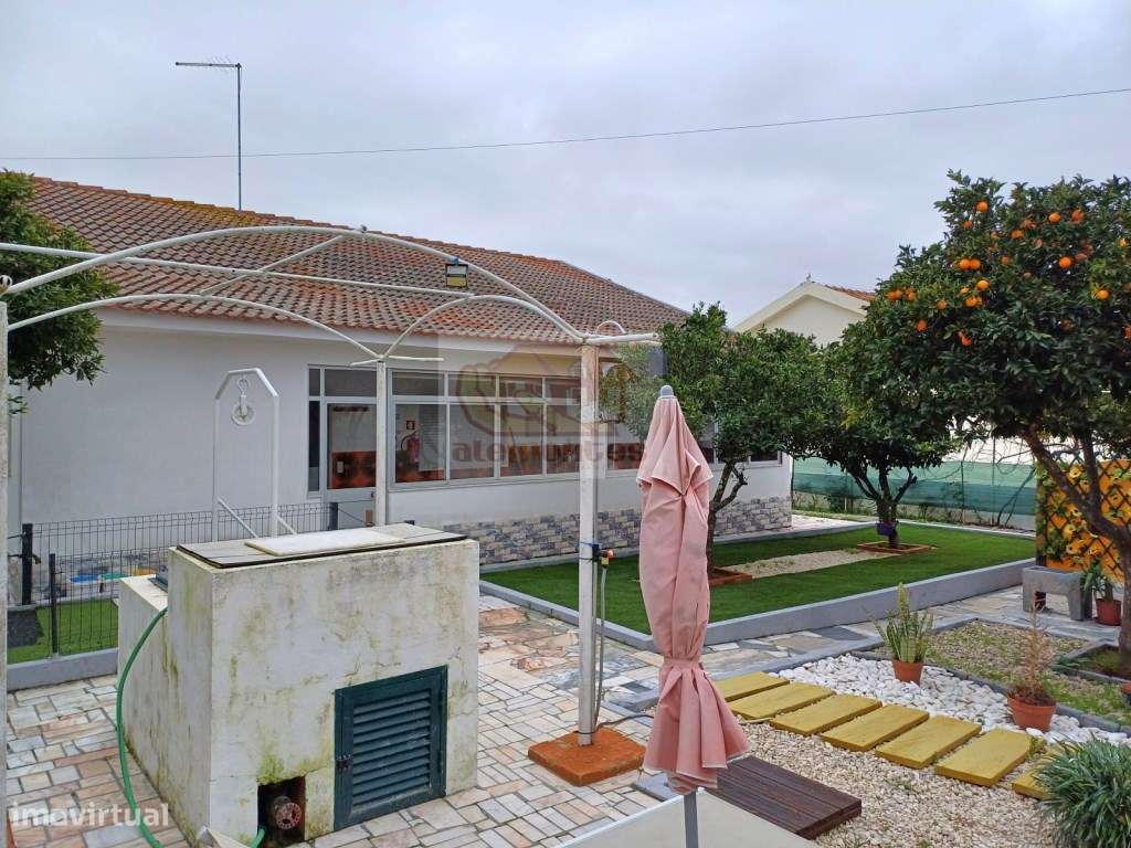 Moradia com jardim e piscina - pronta a habitar - Grande imagem: 5/25