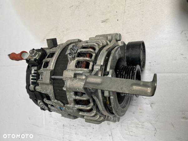 BMW G20 G01 G30 G01 G05 G07 G42 G87 ALTERNATOR 8571358 - 1