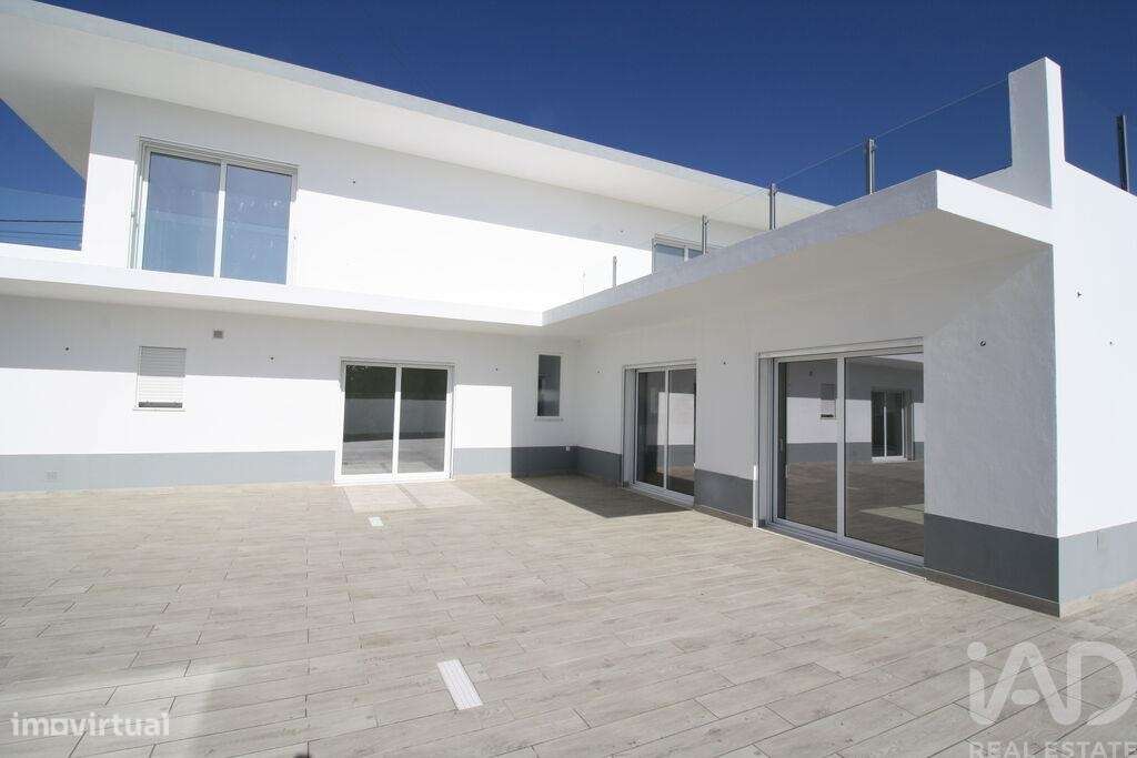 Casa / Villa T4 em Altura de 255,00 m2 - Grande imagem: 4/28