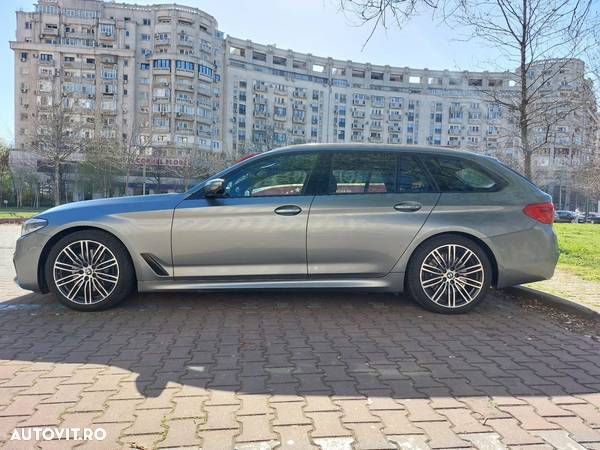 BMW Seria 5 530d xDrive Aut. Luxury Line - 2