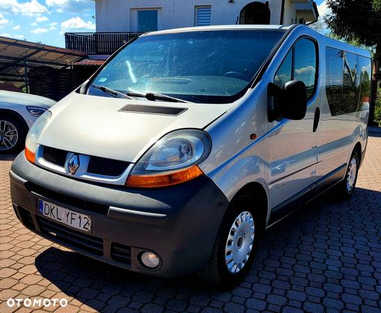 Renault Trafic - 1