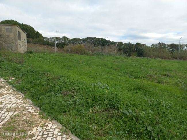 Terreno urbano: Fontainhas II, Lote 4, Alenquer - Lisboa - Grande imagem: 2/20