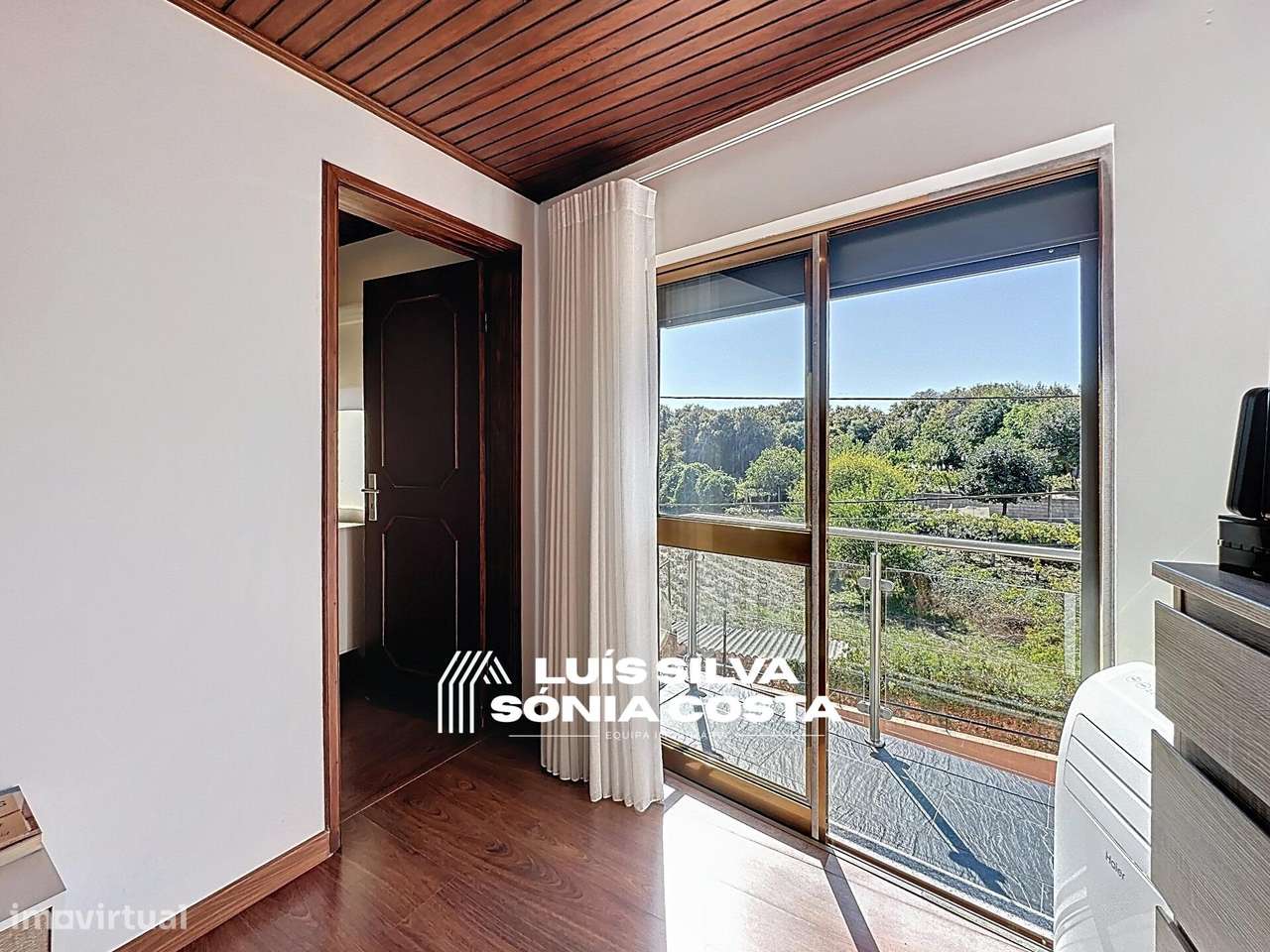 Moradia T3 Remodelada c/ Exterior & Garagem - Campanhã, Porto - Grande imagem: 2/36