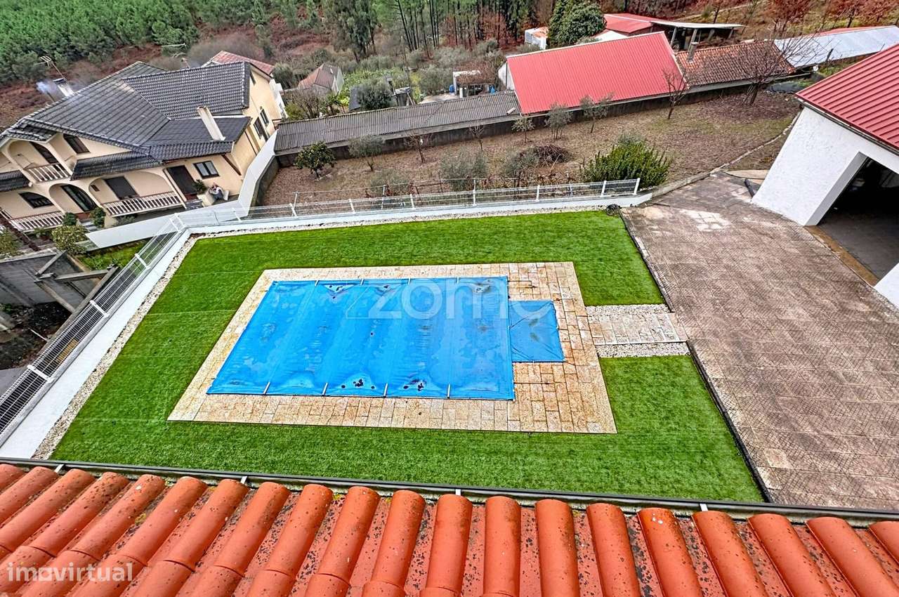 Moradia com Piscina, Quintal e Conforto Total a 8 km de Viseu-32