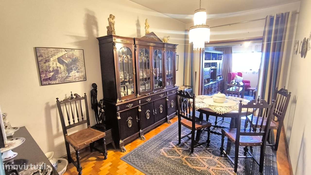 T3+1 Mobilado, com Terraço, em Campo Lindo - Paranhos - Grande imagem: 2/24