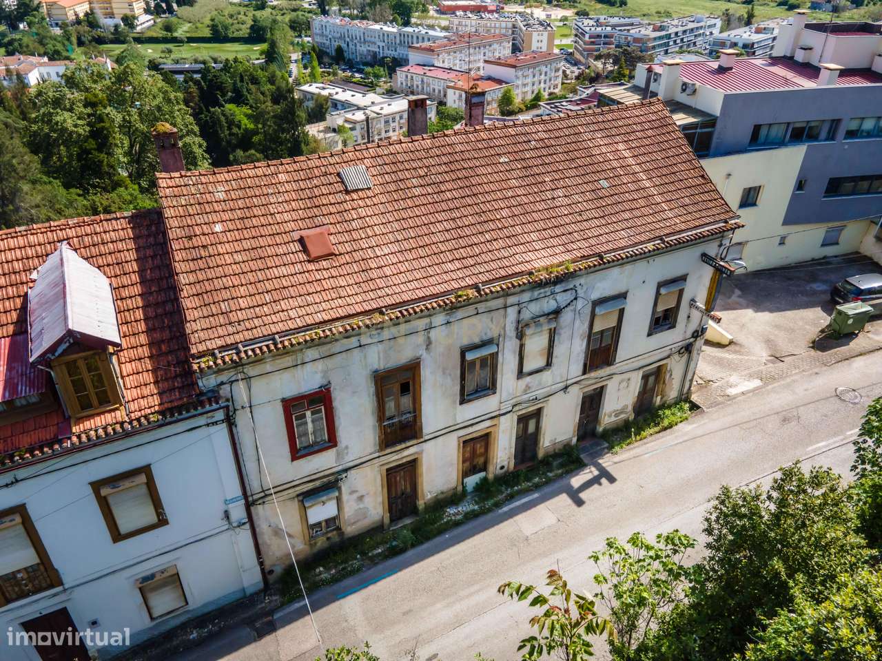 Moradia com vistas deslumbrantes sobre Coimbra-15