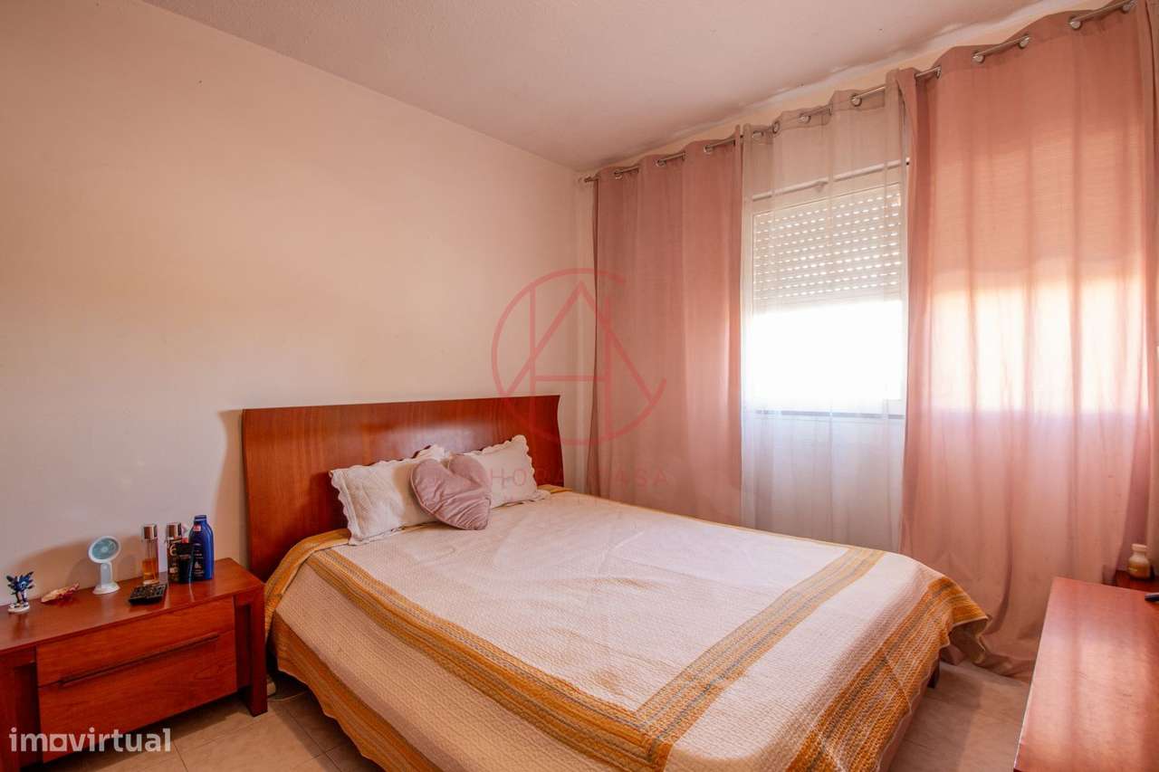 APARTAMENTO T3 1º andar c/ elevador - Sto Antonio da Charneca-18
