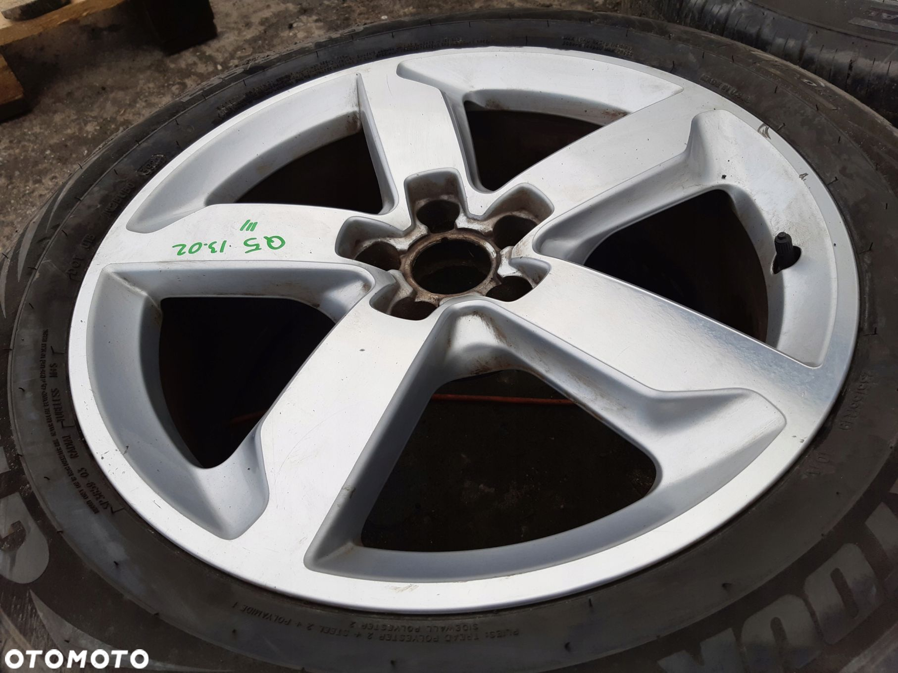 AUDI Q5 FELGA ALUMINIOWA R19 5x112 E8Jx19 H2 ET39 8R0601025J - 4