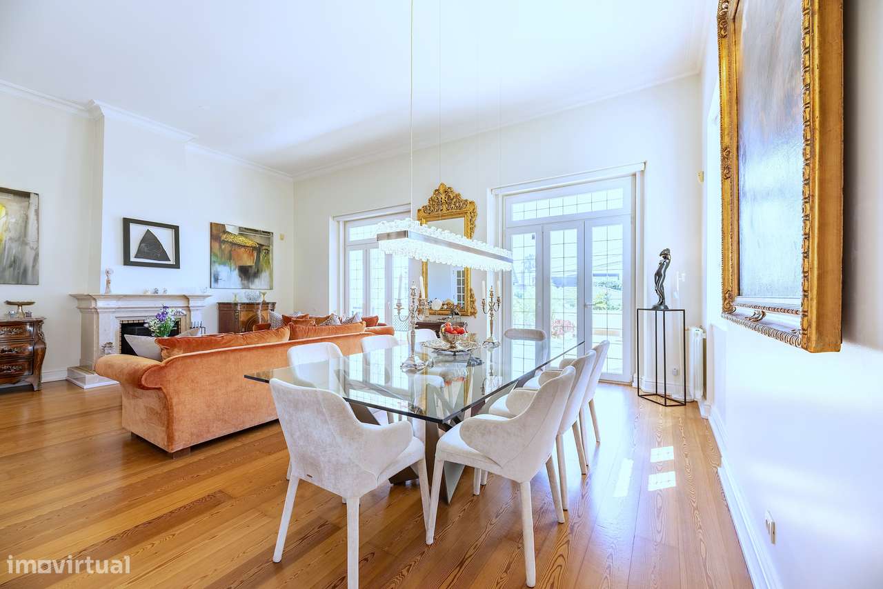 T3 duplex Monte Estoril com vista mar e terraço-15