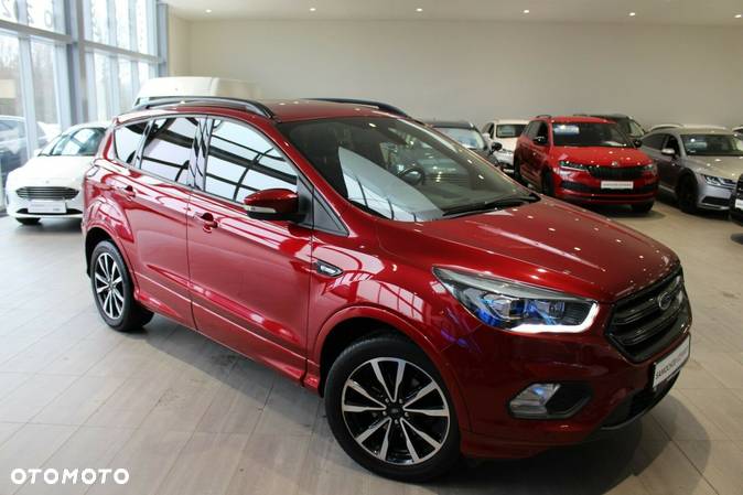 Ford Kuga - 2