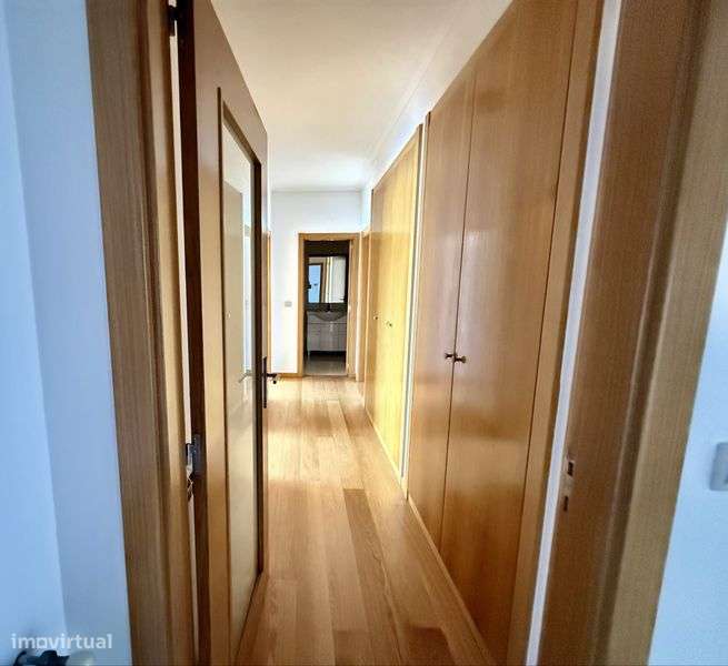 Apartamento T3 para venda com 2 frentes em Viseu - Grande imagem: 4/8