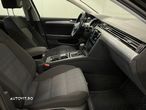 Volkswagen Passat 2.0 TDI DSG Comfortline - 9