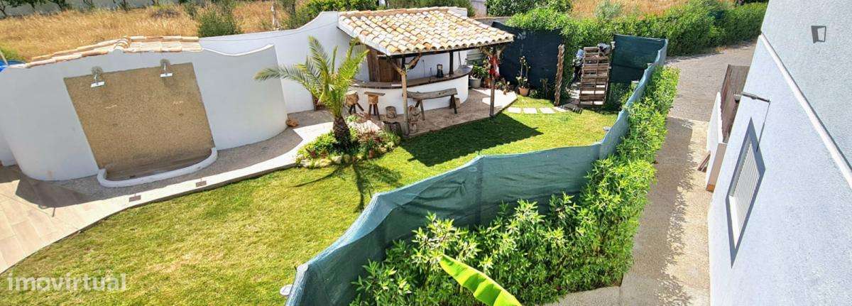 Apartamento com 1 quartos - localizado em Faro - Grande imagem: 2/10