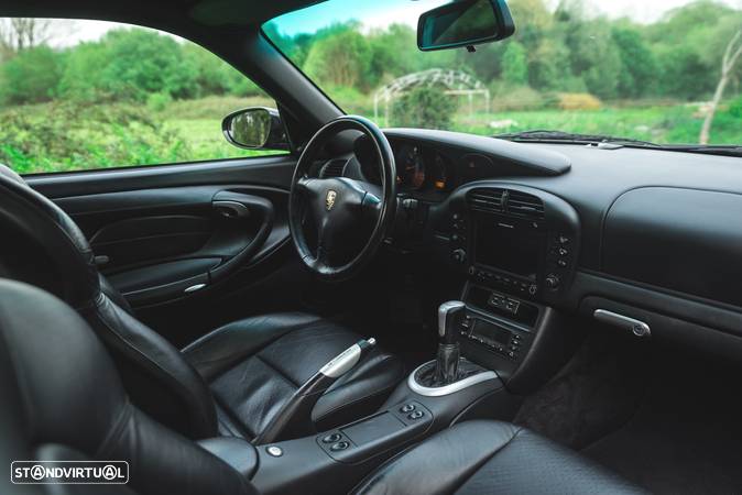 Porsche 996 Carrera 4 S - 8