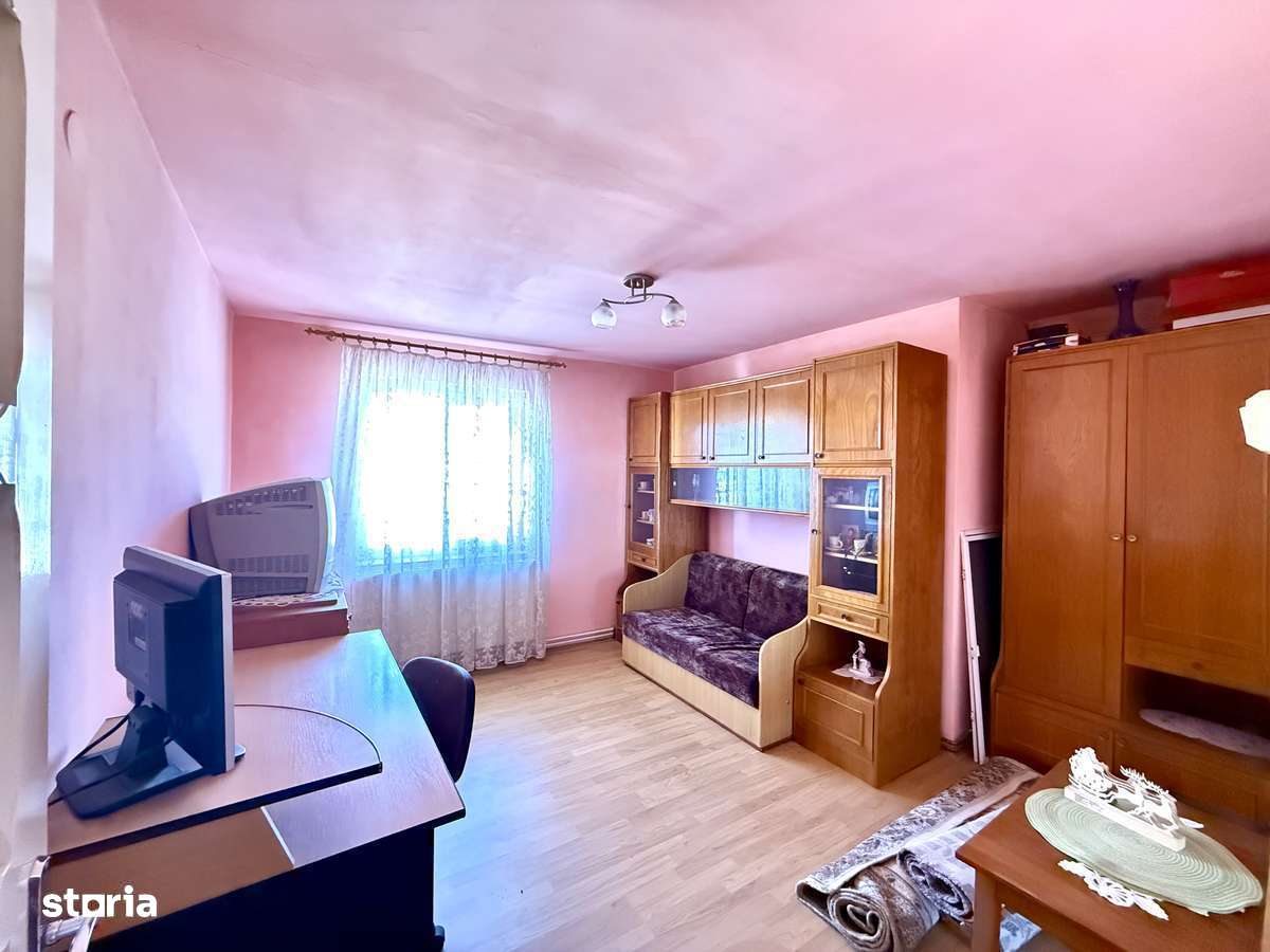 Apartament 3 camere, 64 mp, 2 balcoane, lângă Lidl Preț 48000 Euro - Imagine principală: 4/15