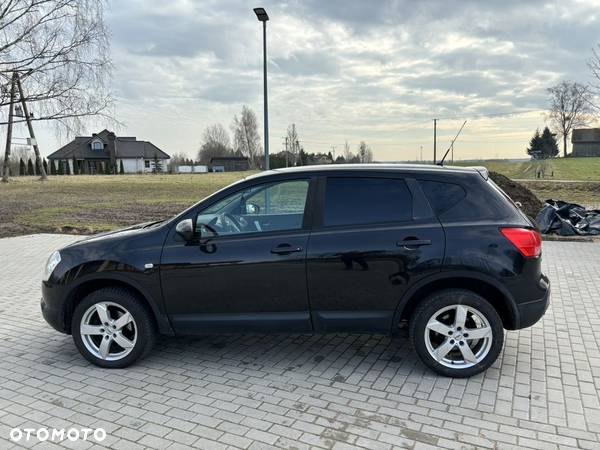 Nissan Qashqai 2.0 dCi DPF tekna - 4