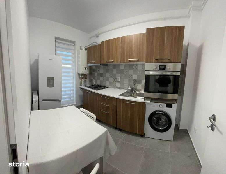 Garsoniera de inchiriat Militari Residence Parcare Privata - Imagine principală: 5/5