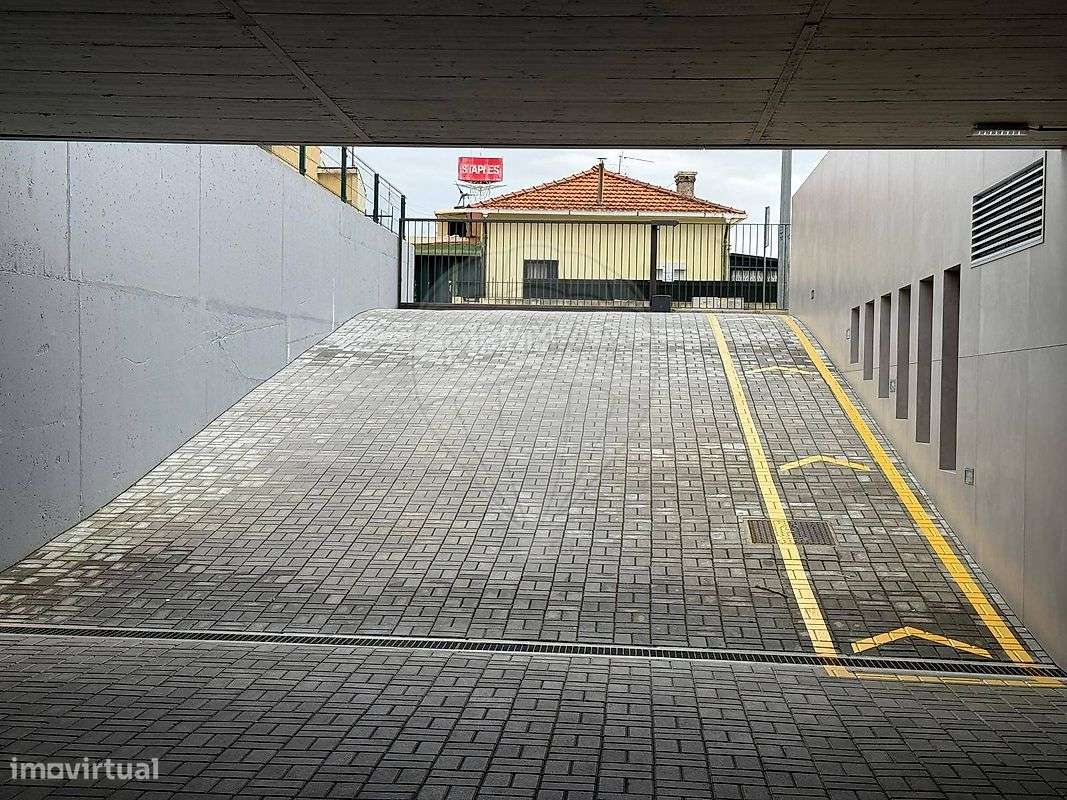 Garagem  para venda - Grande imagem: 4/16