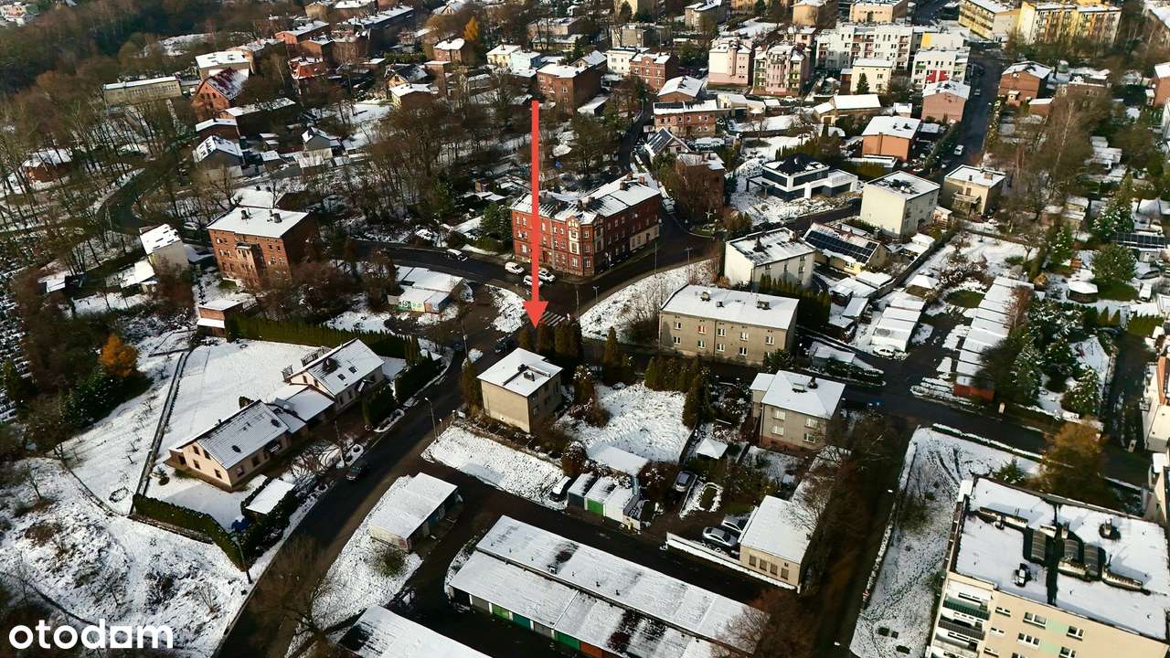 Ustawny dom wolnostojący do remontu na dużej działce + garaż -Bykowina-4